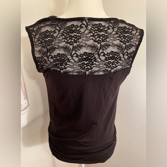 Sleeveless Shirt With Lace Back Size S Black - Picture 2 of 12